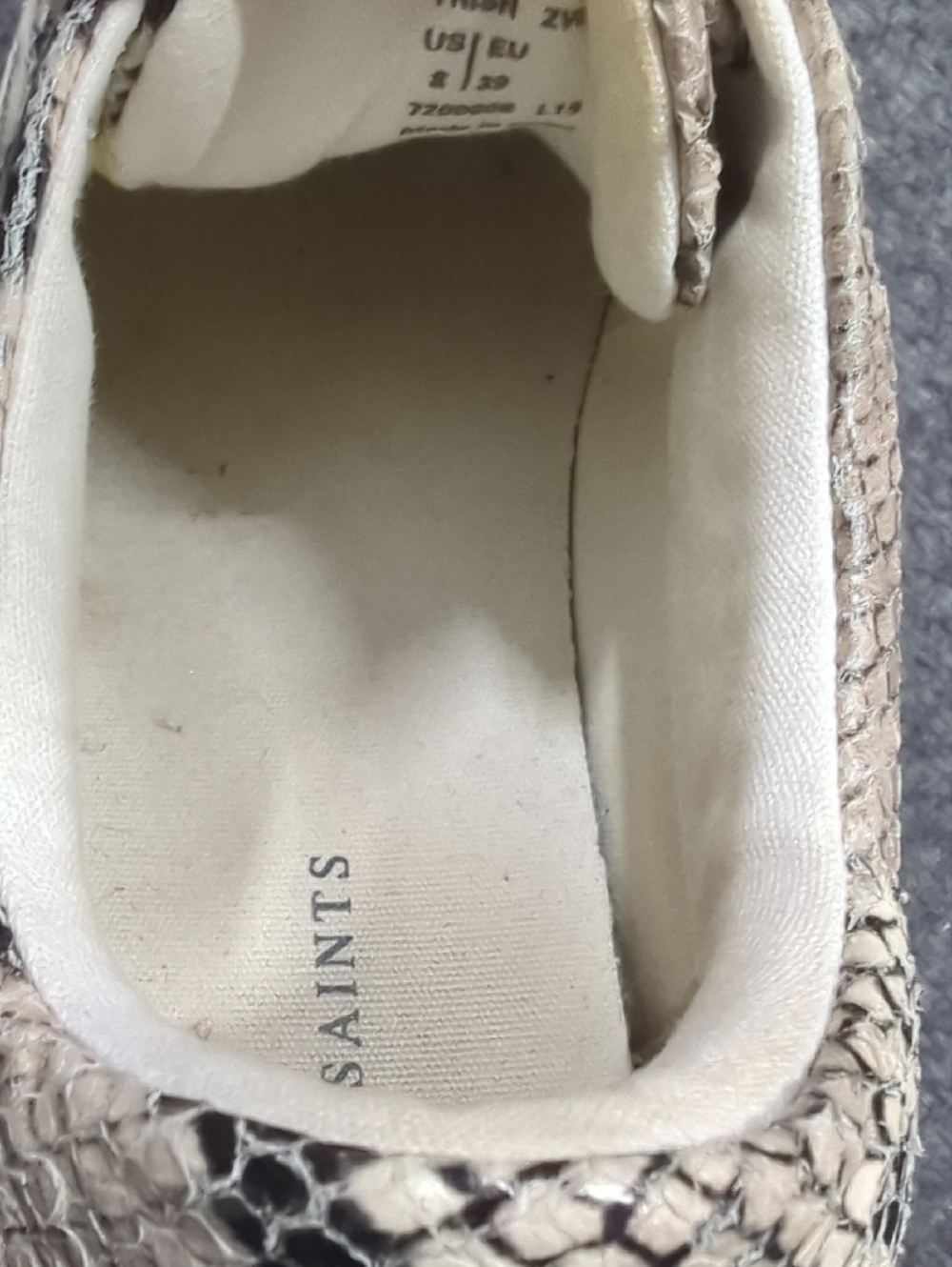 AllSaints Shoes Womens 39 Leather Beige Black Snake-Print Sneakers Trish Revolve - Picture 9 of 10